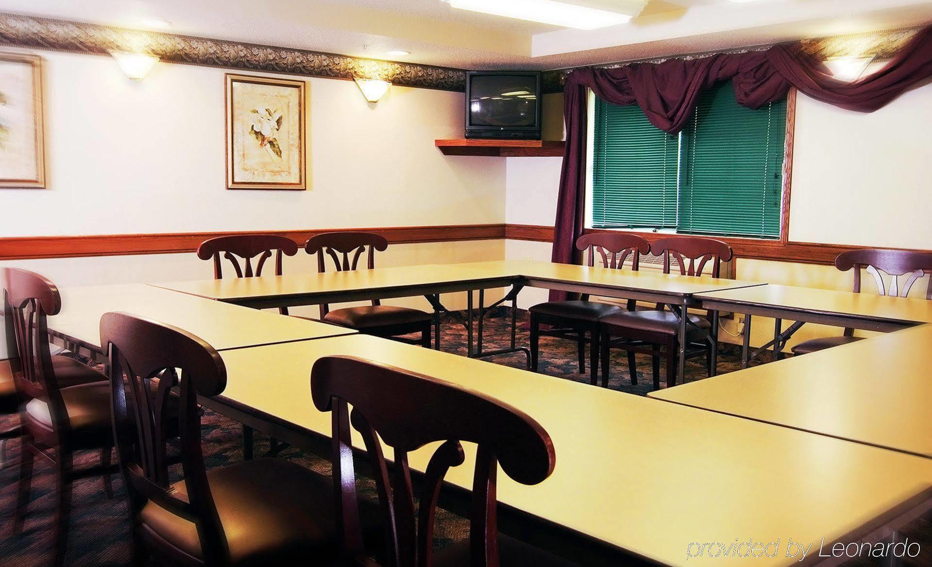 Quality Inn Atchison Dış mekan fotoğraf
